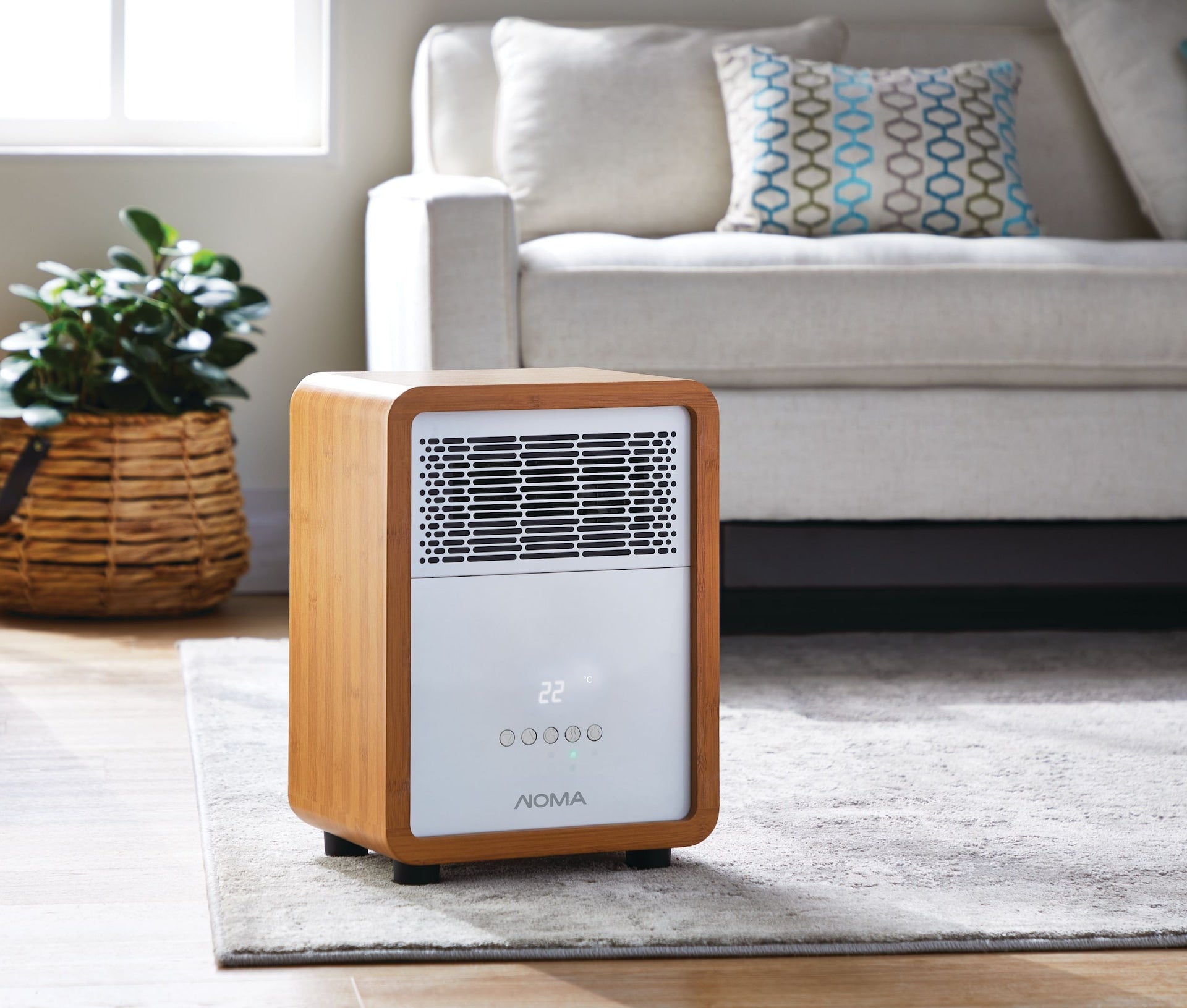 NOMA 3-Setting Cabinet Heater with Child Lock, Quartz and Radiant Heating, Wood Grain Finish